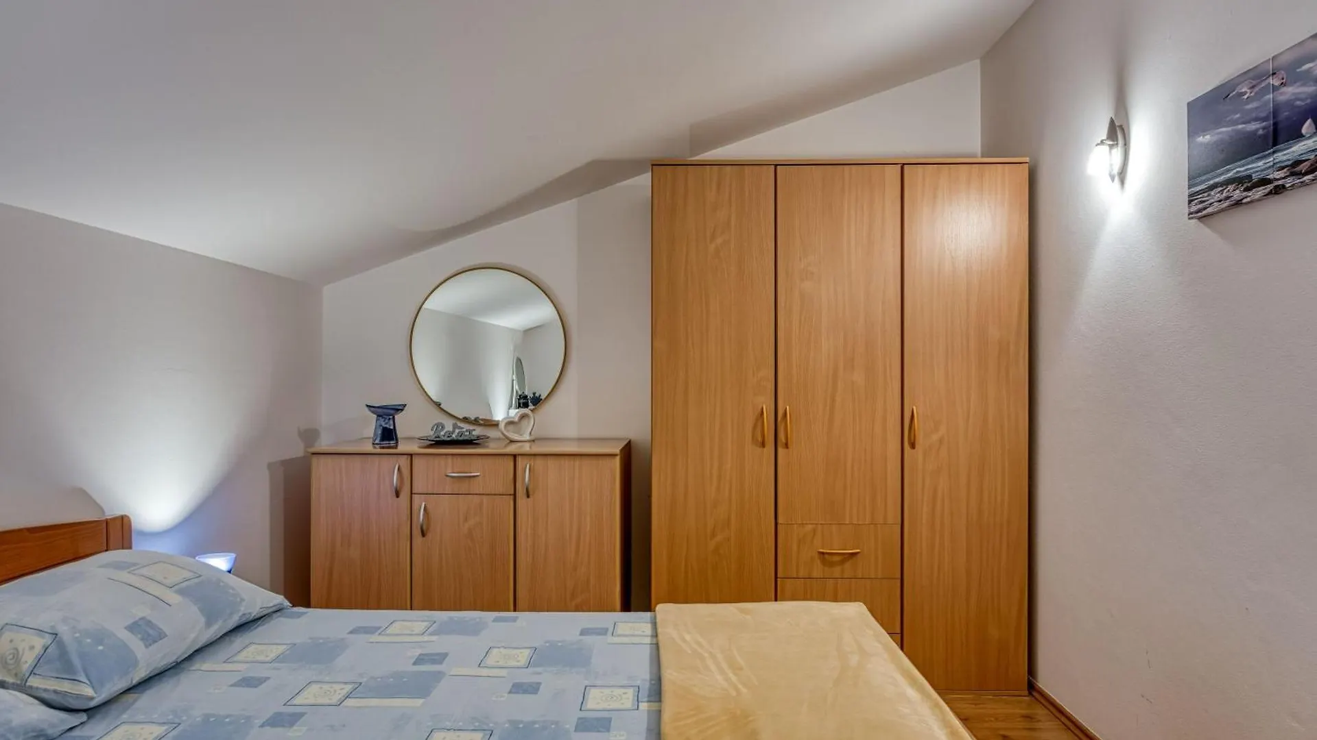 Apartments Jakara Vinkuran 0*,