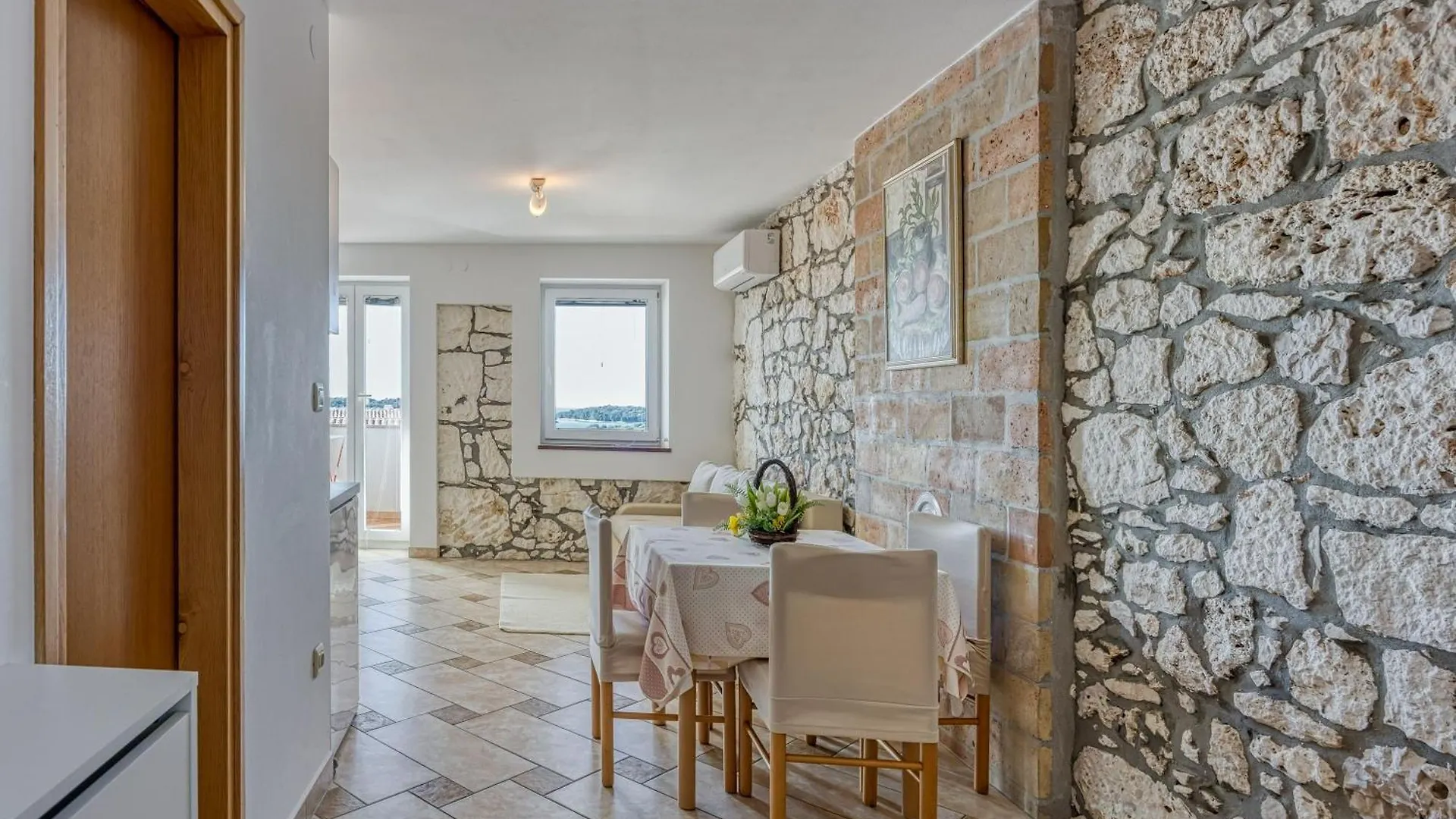 Apartments Jakara Vinkuran 0*,  Κροατία